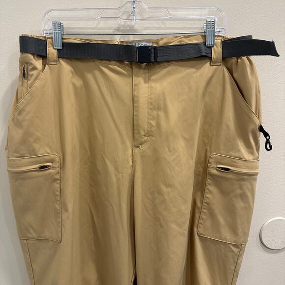 L.L. Bean SunSmart Cargo Pants Khaki XL Lightweight Hike Camp Outdoors Gorpcore - Picture 4 of 13